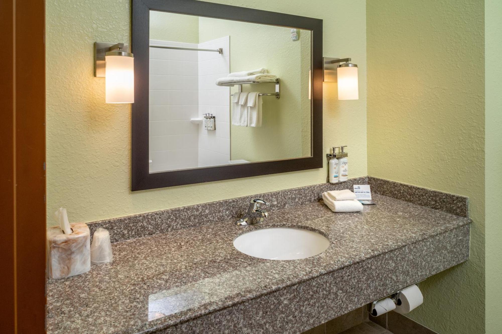 Holiday Inn Express & Suites Lebanon By Ihg Ngoại thất bức ảnh