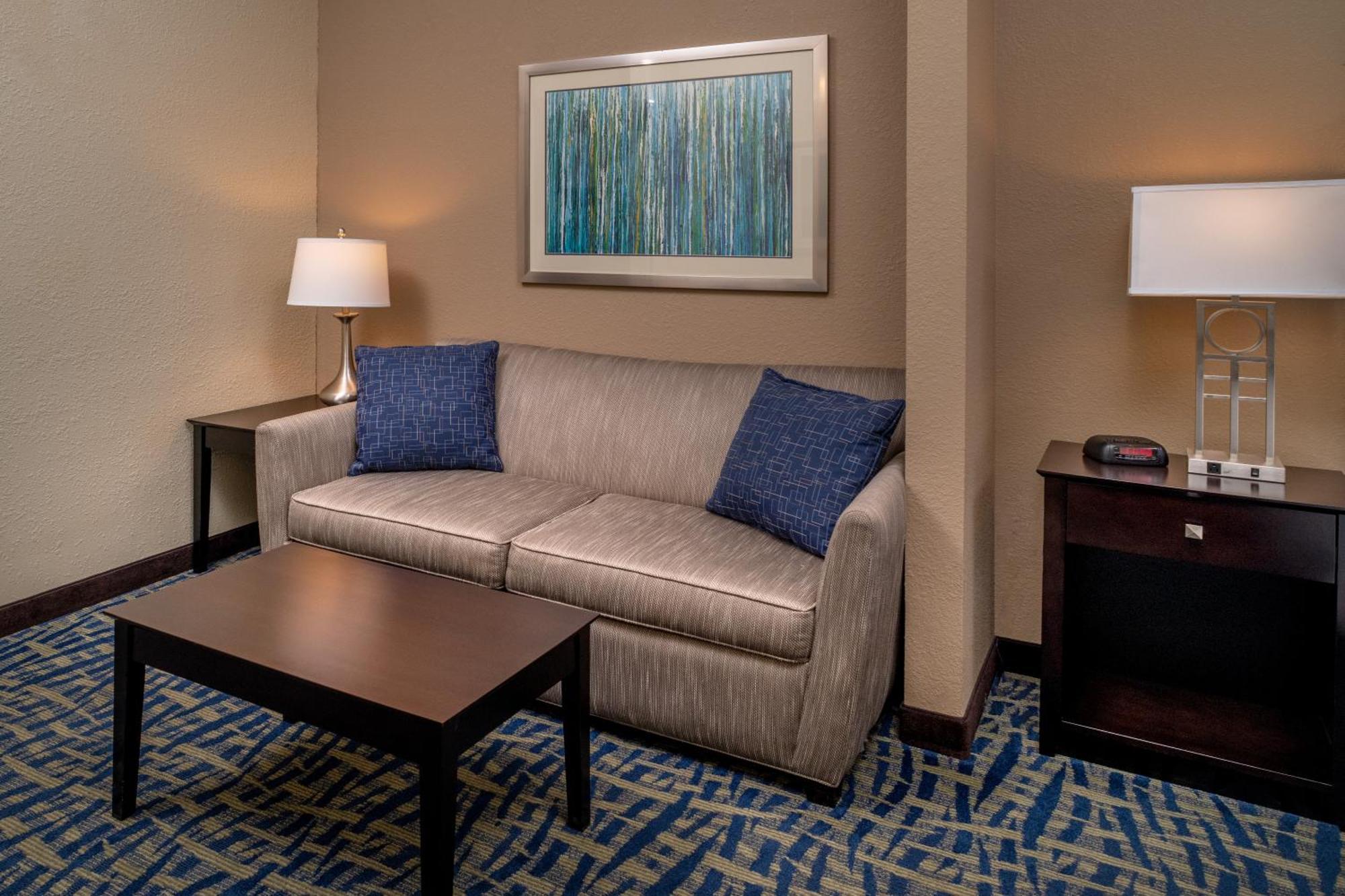 Holiday Inn Express & Suites Lebanon By Ihg Ngoại thất bức ảnh