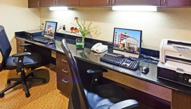 Holiday Inn Express & Suites Lebanon By Ihg Ngoại thất bức ảnh